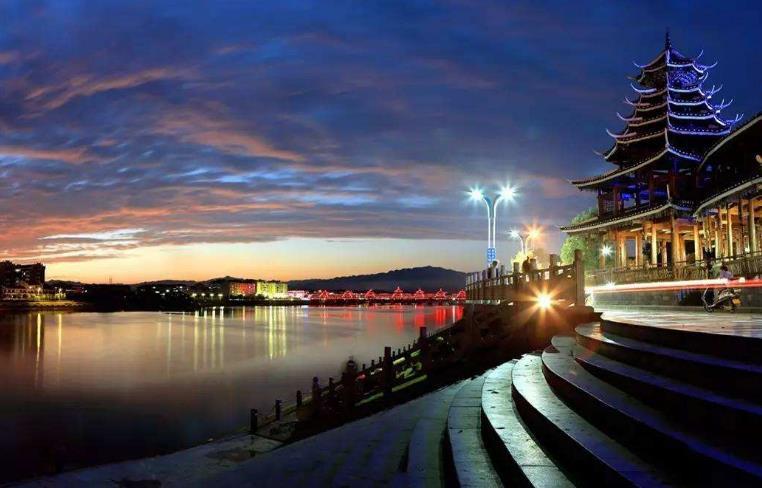 湖南，热土之上的无尽风情