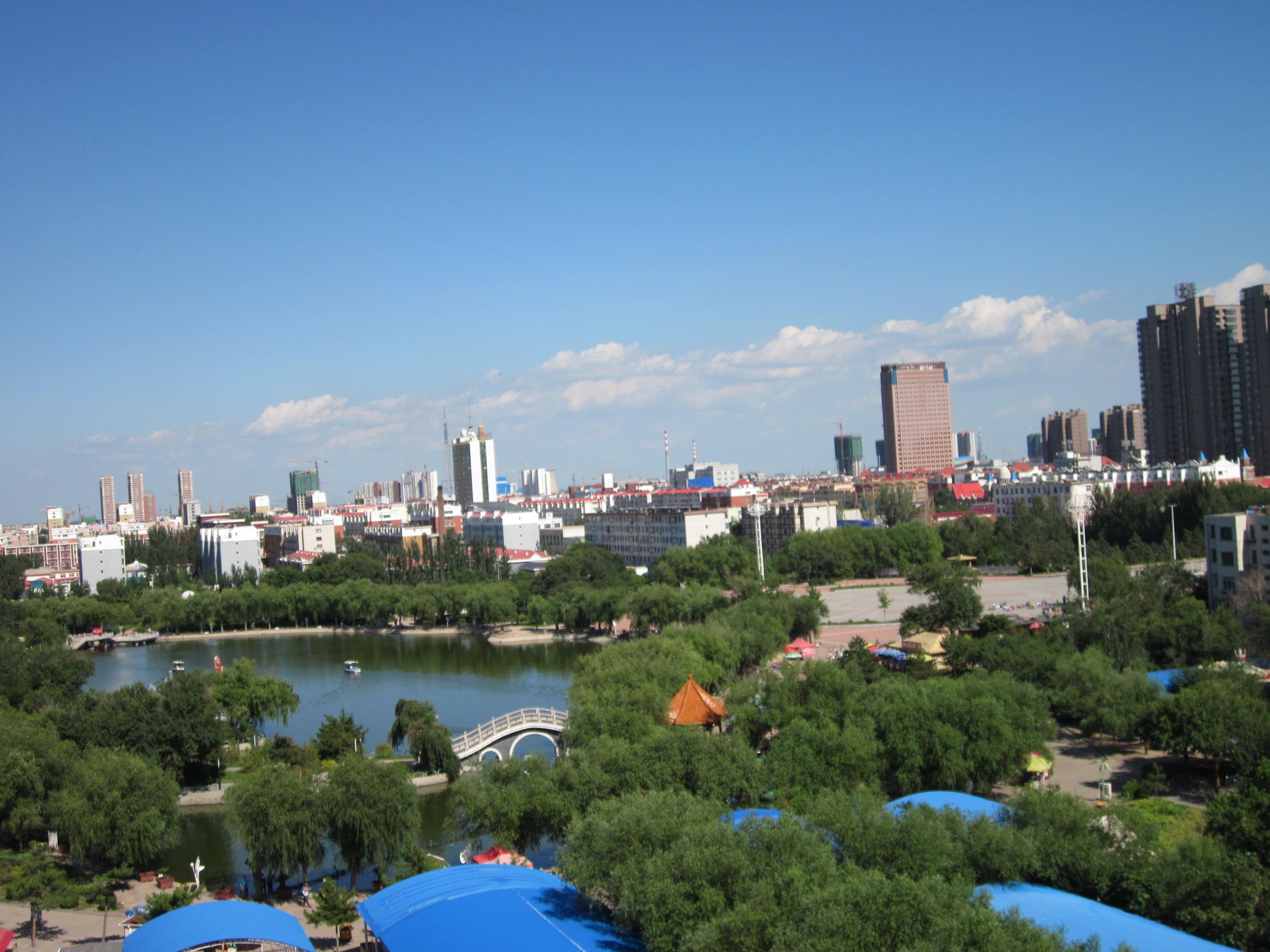 通辽盛会,嘉宾云集,观众热情如火